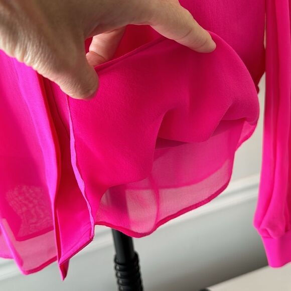 DVF Diane Von Furstenberg Women’s Size 0 100% Silk‎ V-Neck Blouse Bright Pink - Picture 4 of 13